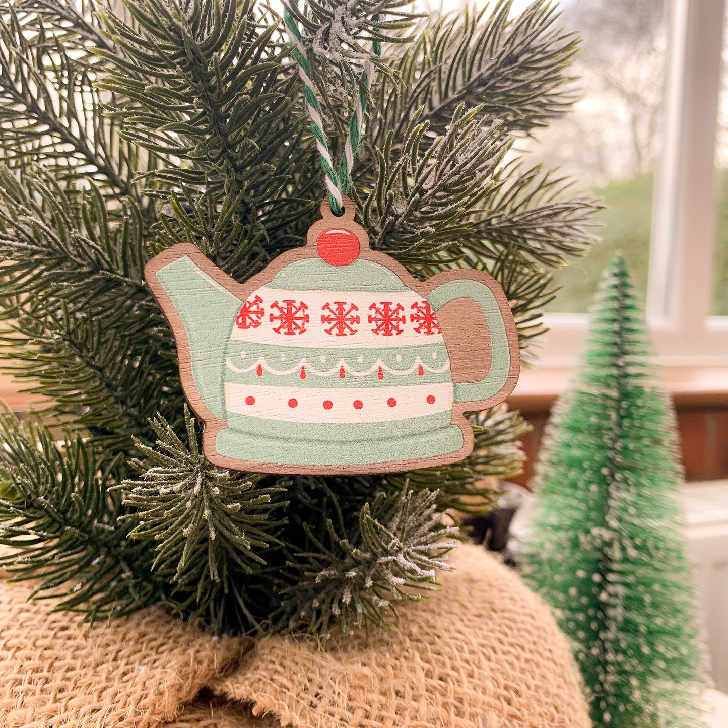 Festive Teapot - Wooden Decoration