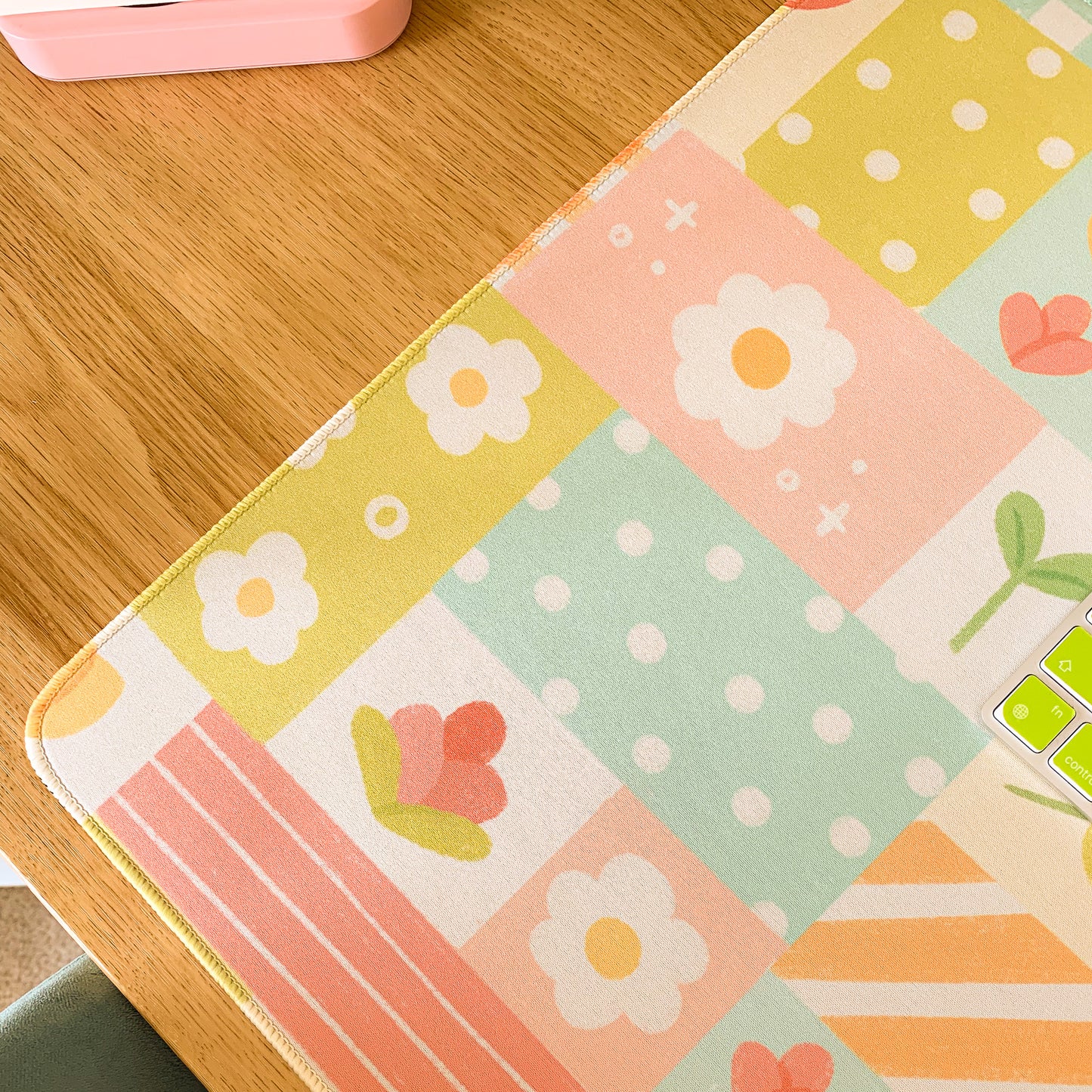 Spring Patchwork - Large Gaming Mouse Mat