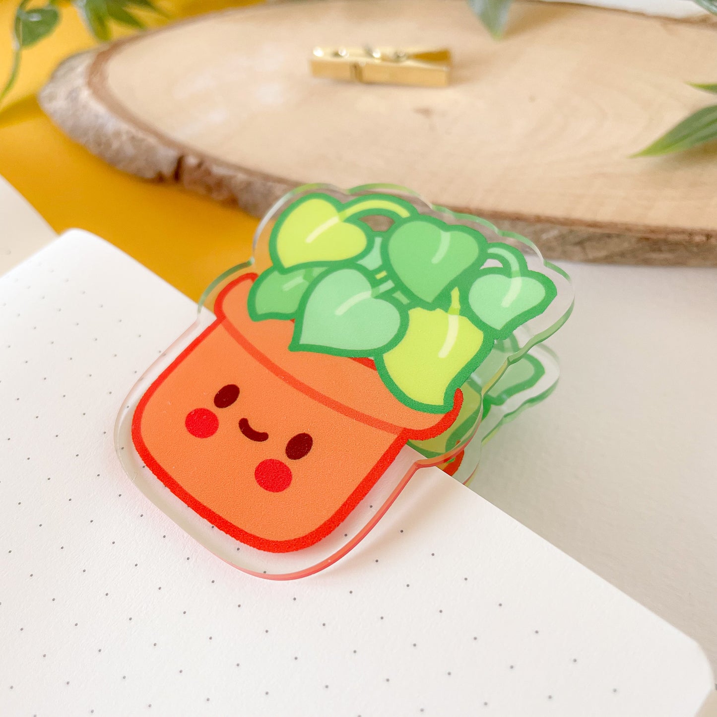 Happy Plant - Acrylic Clip