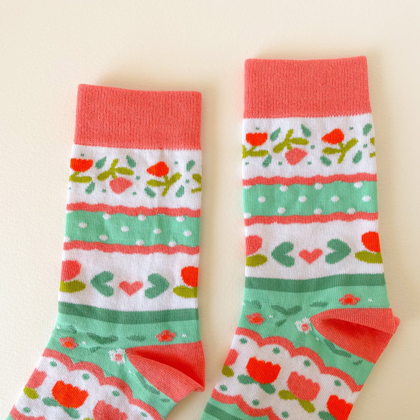 Crème the Cat Tulip Pattern - Cotton Socks
