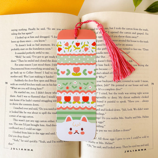 Crème the Cat Tulip Pattern Bookmark