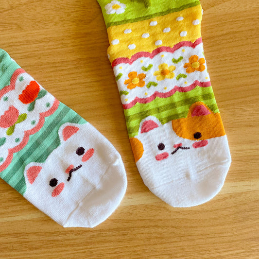 Crème & Brûlée Flower Pattern - Cotton Socks (Set of 2)