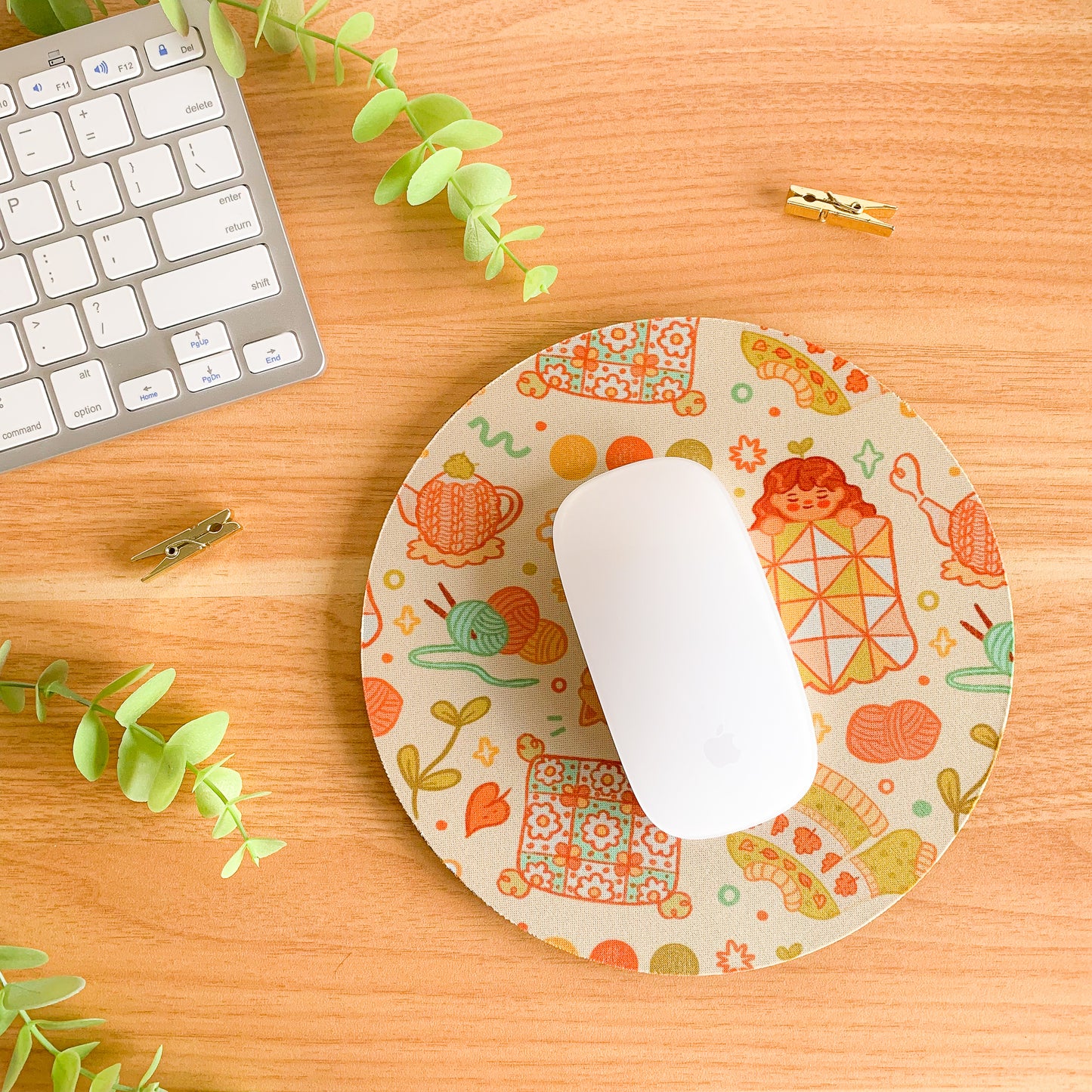 Cozy Knits - Round Mouse Mat