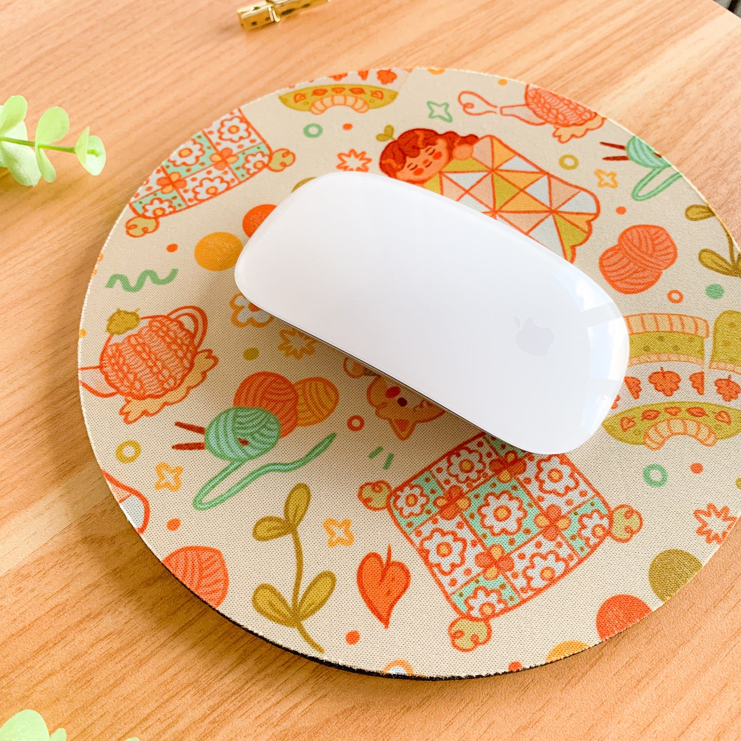 Cozy Knits - Round Mouse Mat