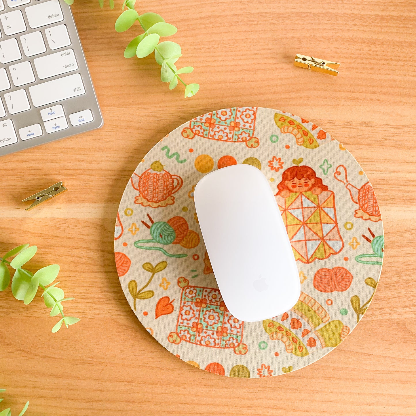 Cozy Knits - Round Mouse Mat