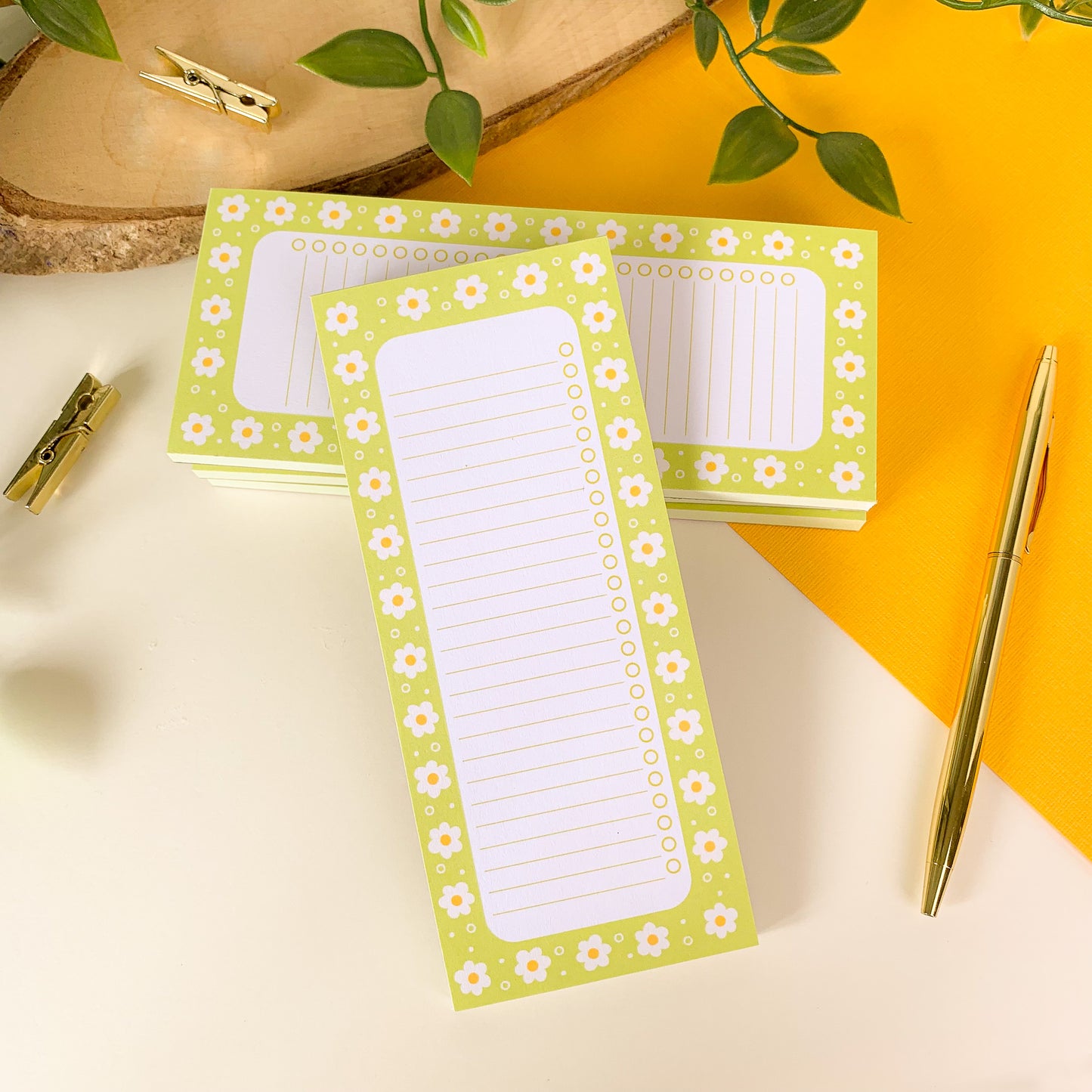 Daisy List Notepad