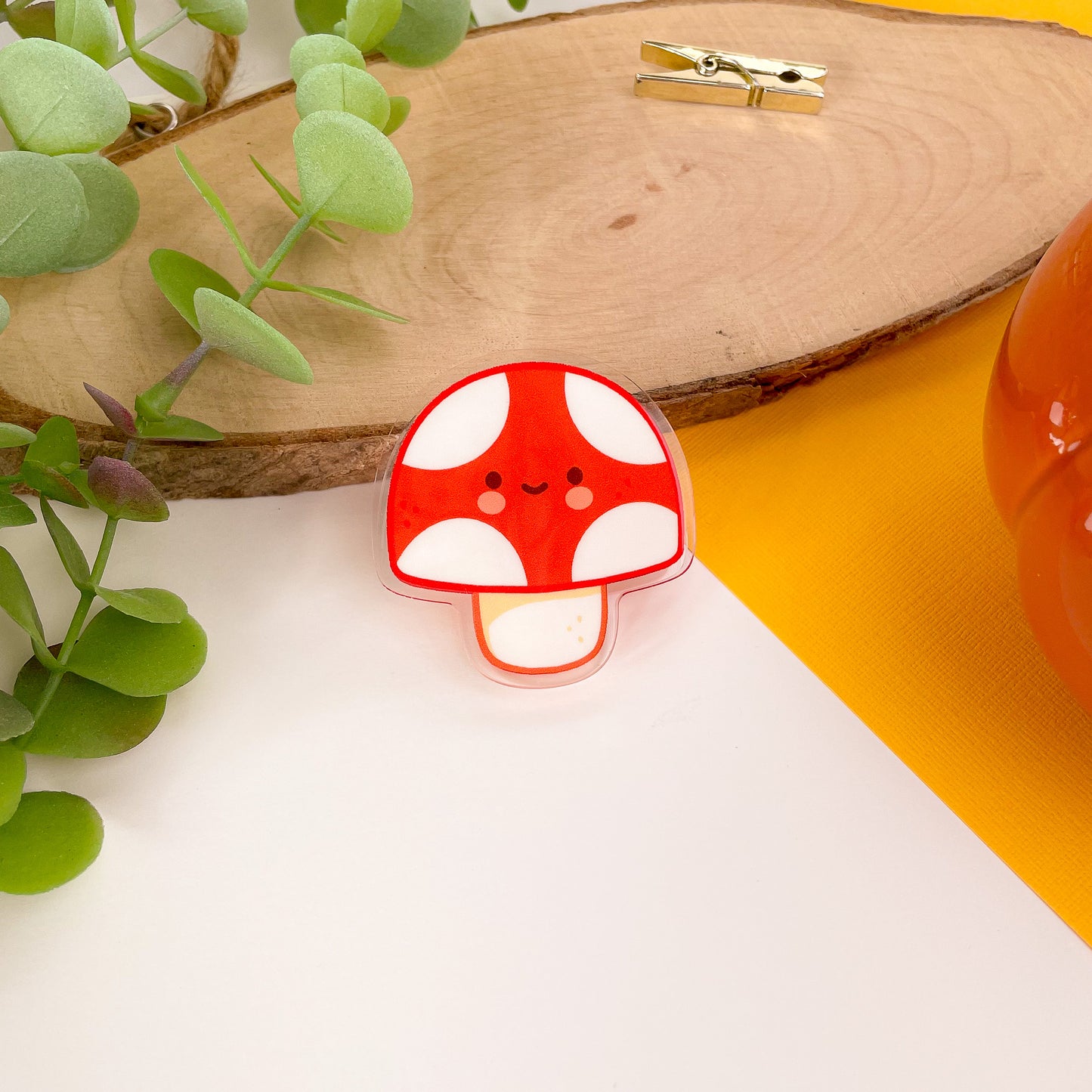 Mushroom Acrylic Clip