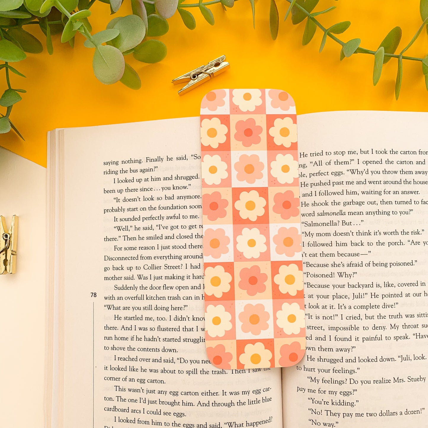 Pink Daisy Bookmark