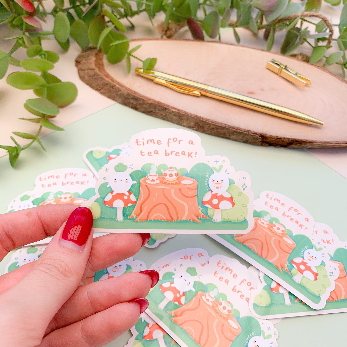 Time for a Tea Break Meebloos - Glossy Sticker