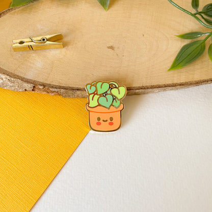 Happy Plant - Enamel Pin