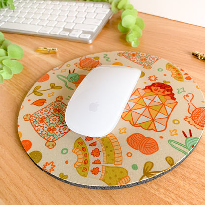 Cozy Knits - Round Mouse Mat