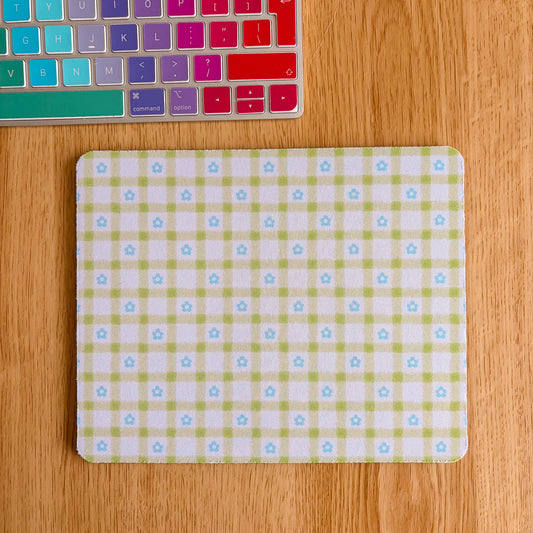 Green Gingham Daisy - Rectangle Mouse Mat