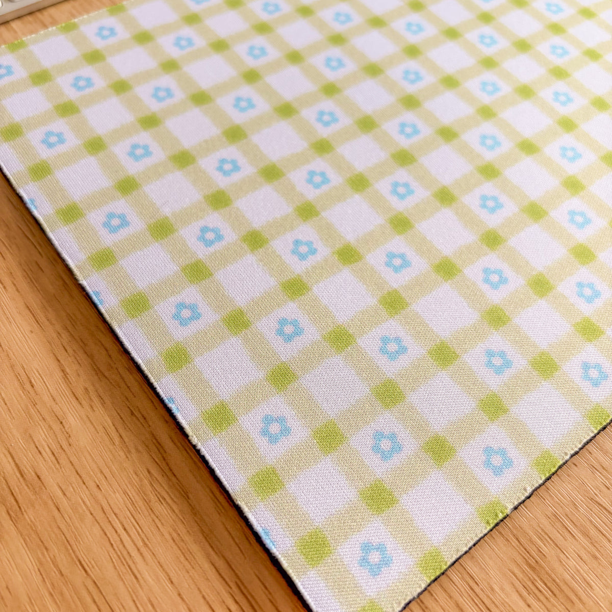 Green Gingham Daisy - Rectangle Mouse Mat