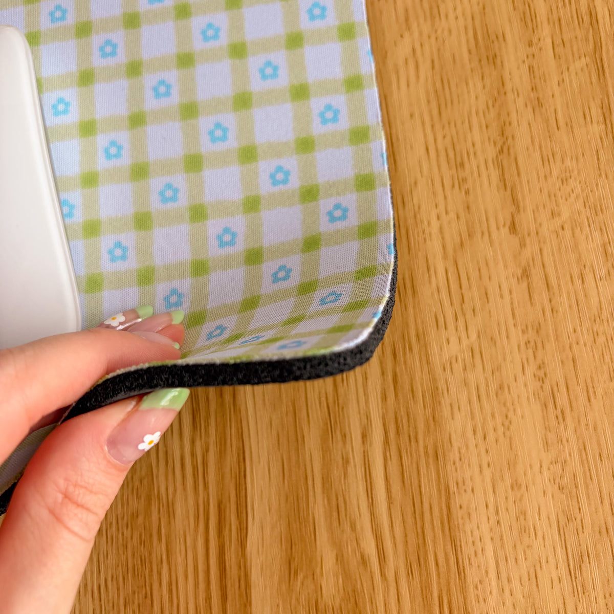 Green Gingham Daisy - Rectangle Mouse Mat