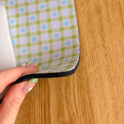 Green Gingham Daisy - Rectangle Mouse Mat