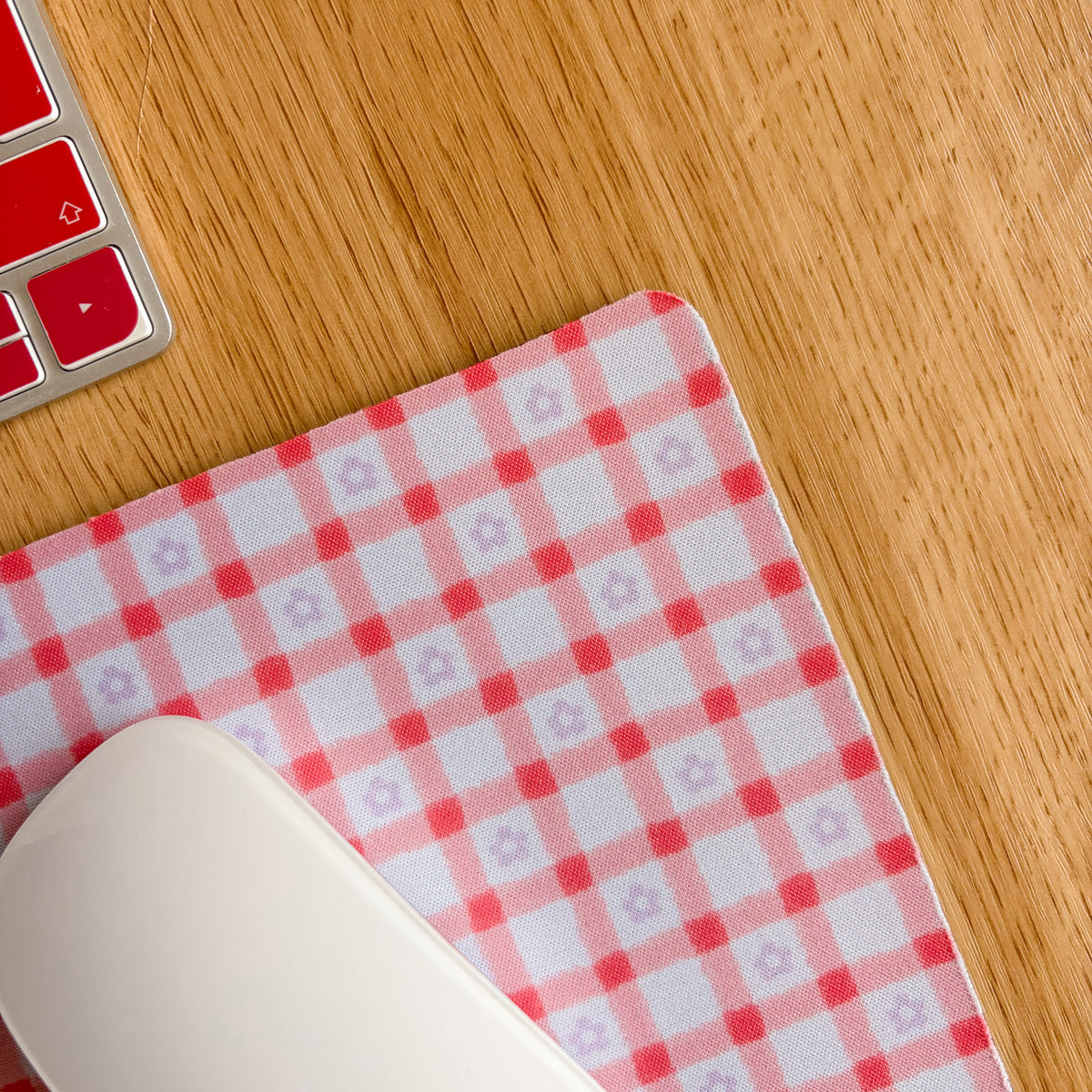 Pink Gingham Daisy - Rectangle Mouse Mat