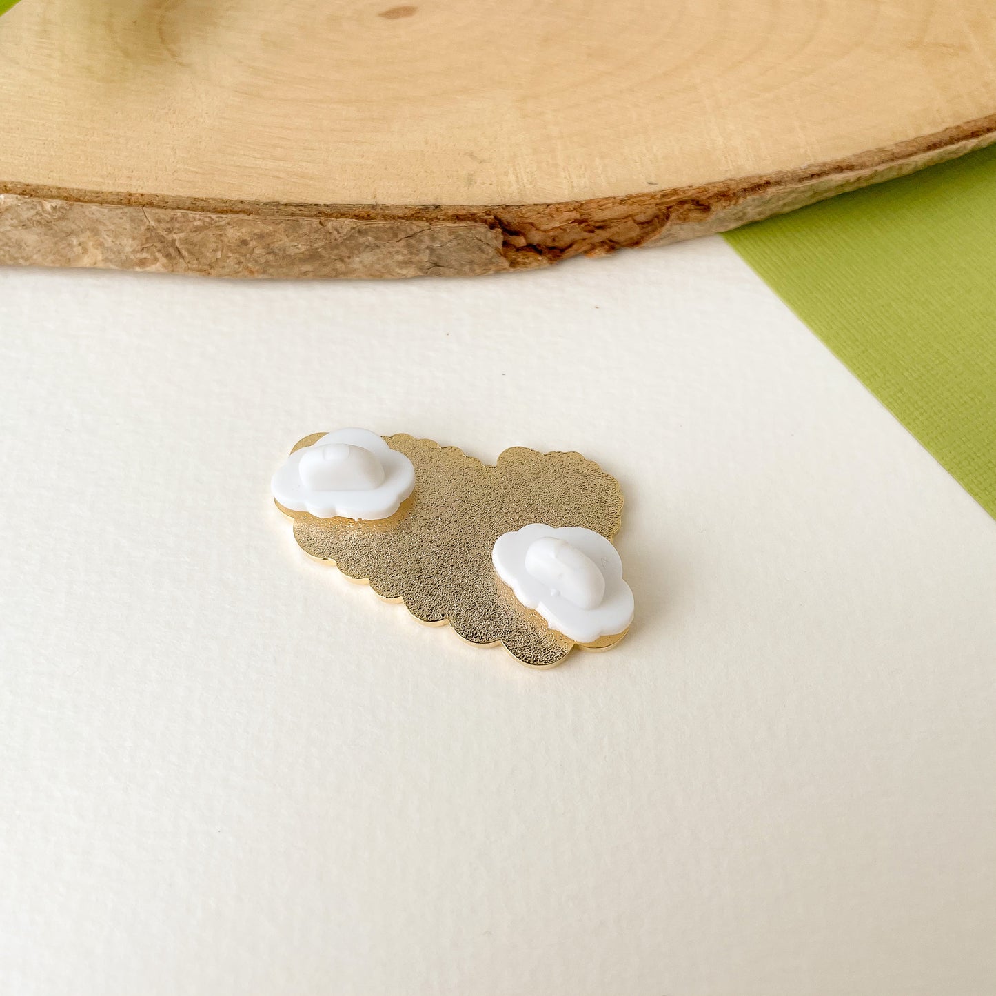 Sleepy Sheep - Enamel Pin