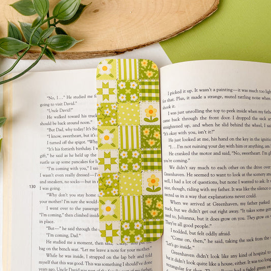 Green Daisy Blanket Bookmark