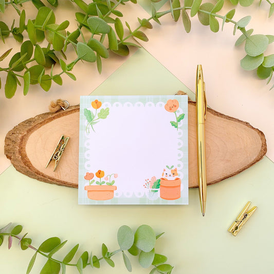 Spring Essentials - Memo Pad