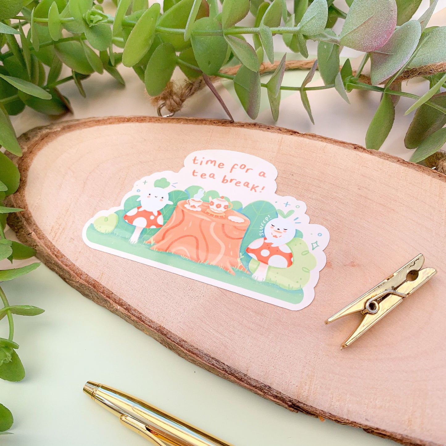 Time for a Tea Break Meebloos - Glossy Sticker