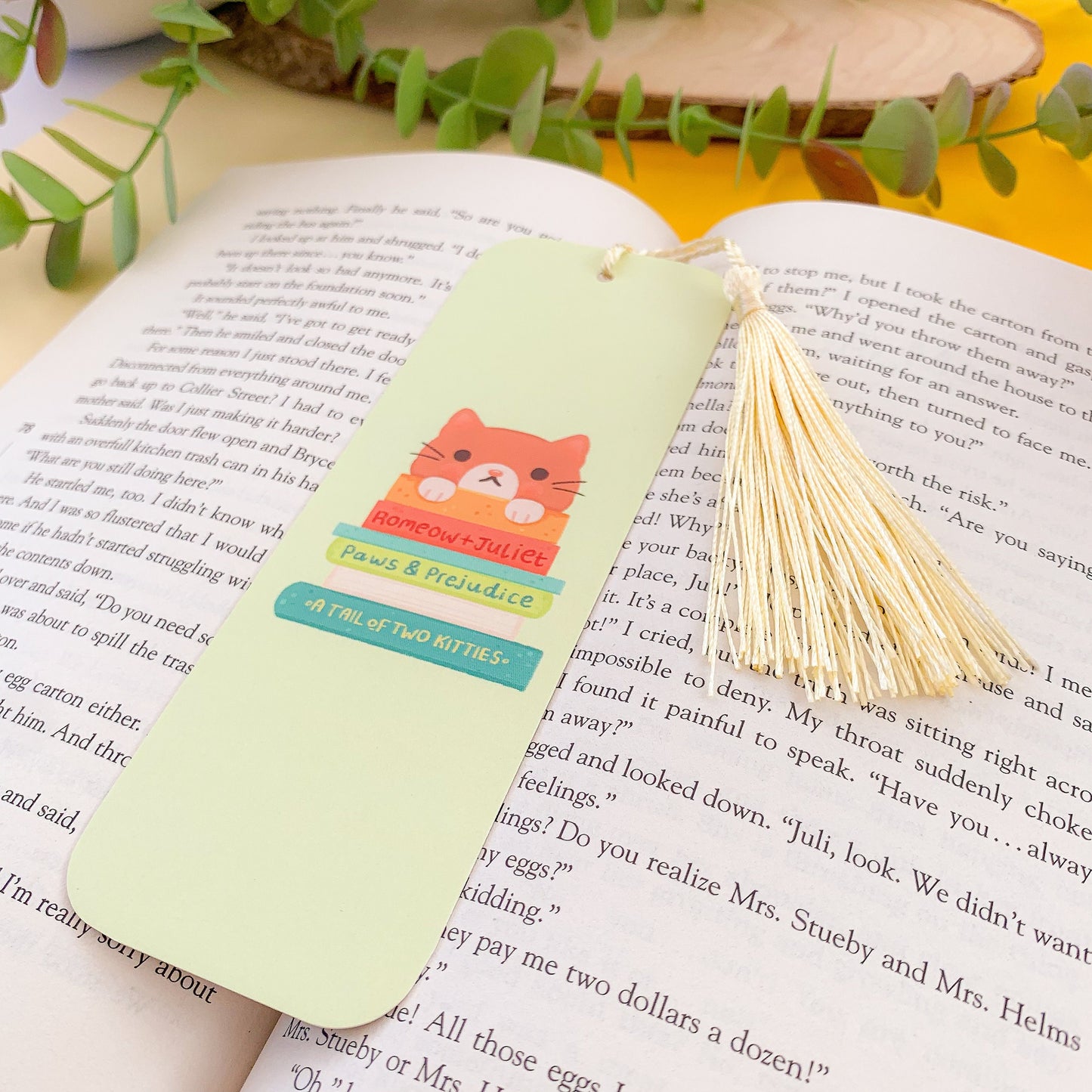 Bookstack Cat Bookmark